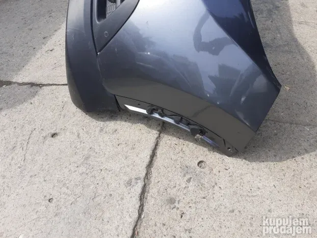 Honda CR-V 4 prednji branik