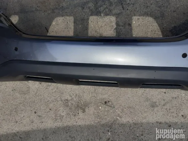 Honda CR-V 4 prednji branik