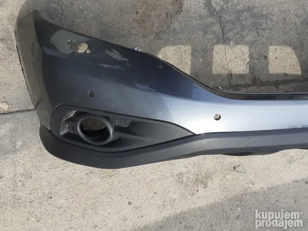 Honda CR-V 4 prednji branik