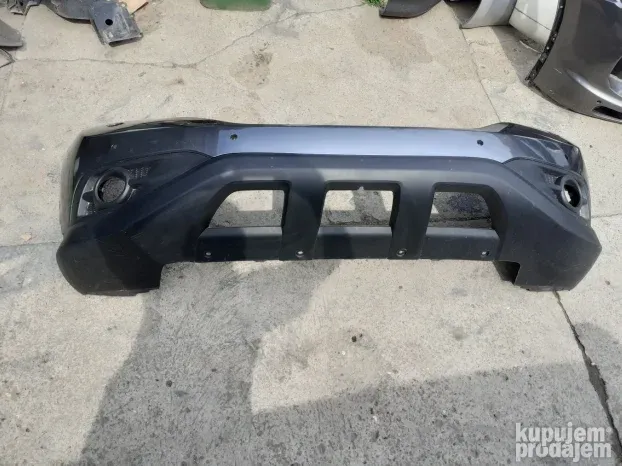 Honda CR-V 4 prednji branik