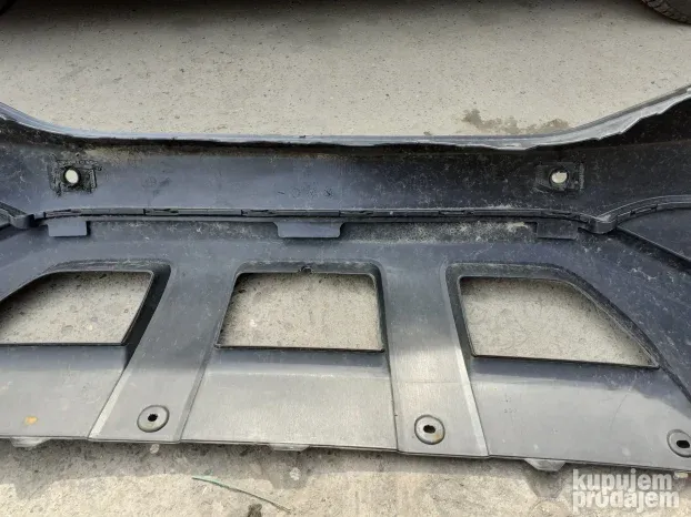 Honda CR-V 4 prednji branik