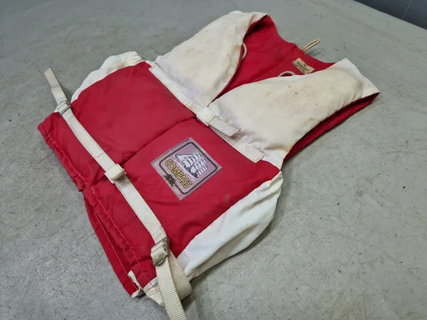 Spasilacki prsluk COMPASS 60-80 kg