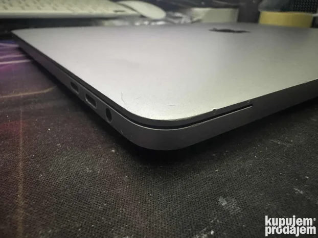 Macbook pro 13 2017 I7 / 16Gb / 500Gb space gray