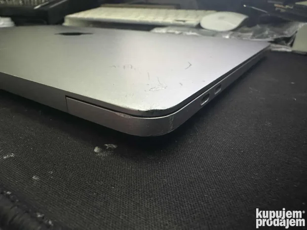 Macbook pro 13 2017 I7 / 16Gb / 500Gb space gray