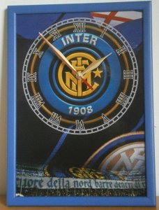 Zidni sat Inter