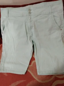 unisek kratke pantalone za punije broj 46 Nemačka