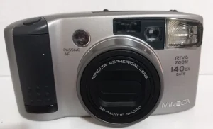 Minolta Riva Zoom 140 ex Date
