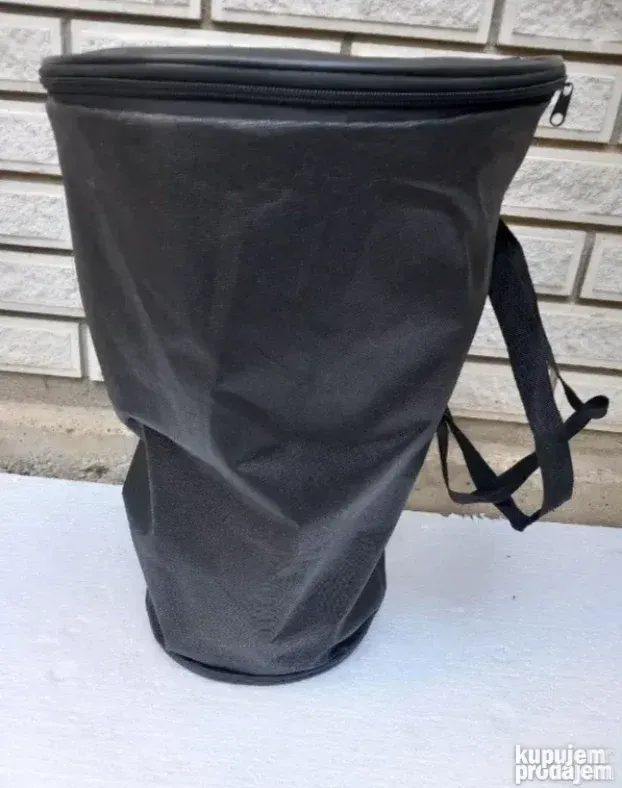 Tarabuka velika crna