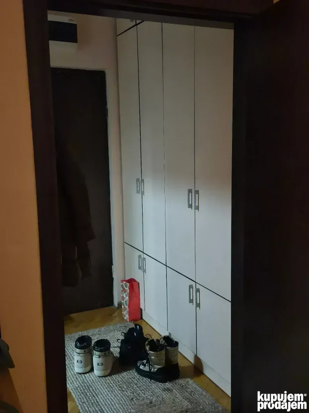 Blok 63, 0.5 garsonjera, 35 m²