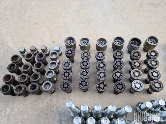 Srafovi za alu felne Audi skoda Seat na Torex kljuc