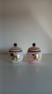 ukrasne satule, posude za caj, secer, staklo, pozlata