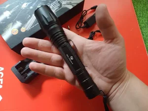 Police Olight led lampa XML-T6 model 2024g