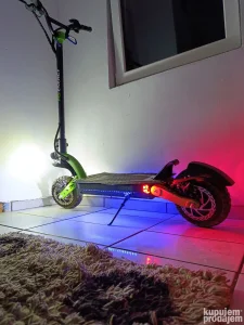 Električni romobil