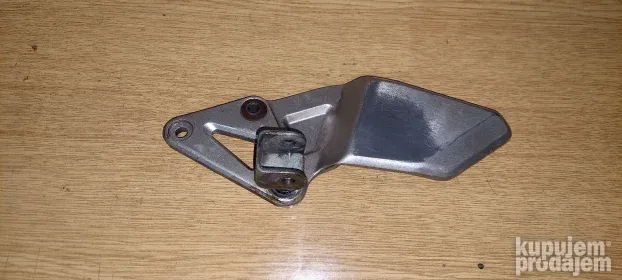 Suzuki rf600r levi nosac fuzastera vozacev