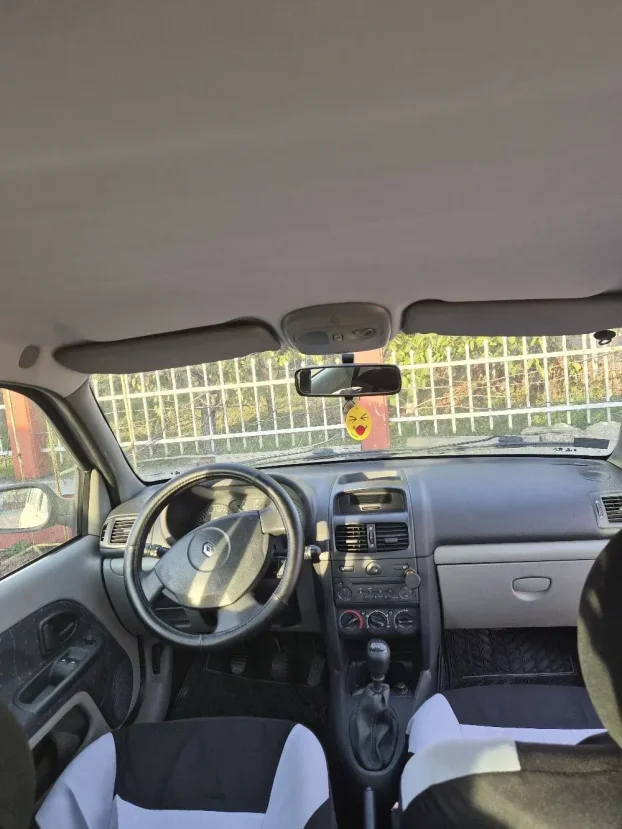 2002 Renault Clio 1.4 16v