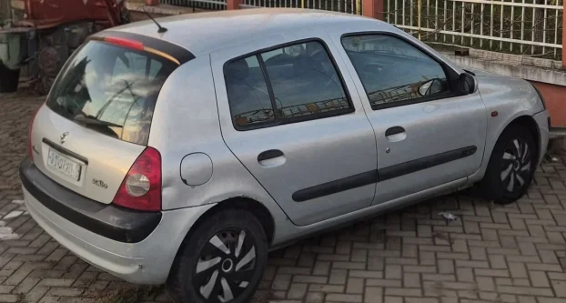 2002 Renault Clio 1.4 16v