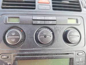 Konzola klime za Volkswagen Touran (2003-2010)