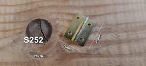 Sarkice 20x16mm zlatne S 252