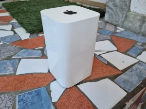 Apple A1521