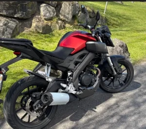 Yamaha mt 125