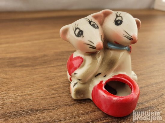 Keramička figura-miševi