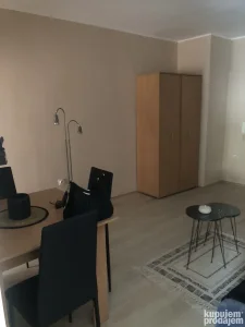 Kosancic Ivan, Bulevar Oslobođenja, 1.5 jednoiposoban, 30 m²