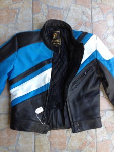 Kozna zenska ili decija moto jakna S velicina NOVO