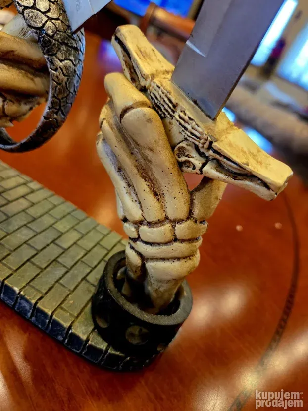 Figura pirati sa kariba, čelik secivo, kupljeno u Parizu