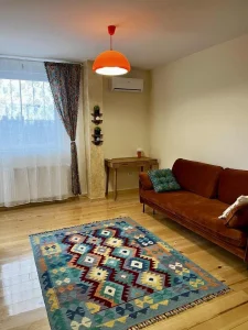 Prvomajska, Subotica, Centar, 3.0 trosoban, 63 m²