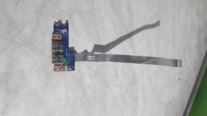 Acer E1-571 USB plocica