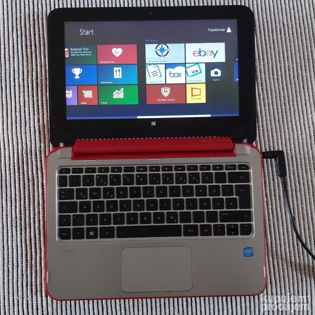 HP Pavilion 11 Transformer x360 500GB/4GB/punjac odlican