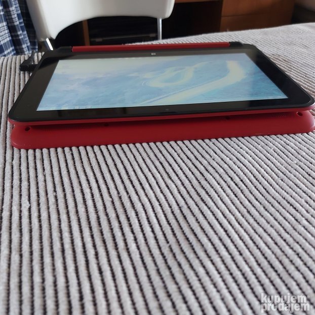 HP Pavilion 11 Transformer x360 500GB/4GB/punjac odlican