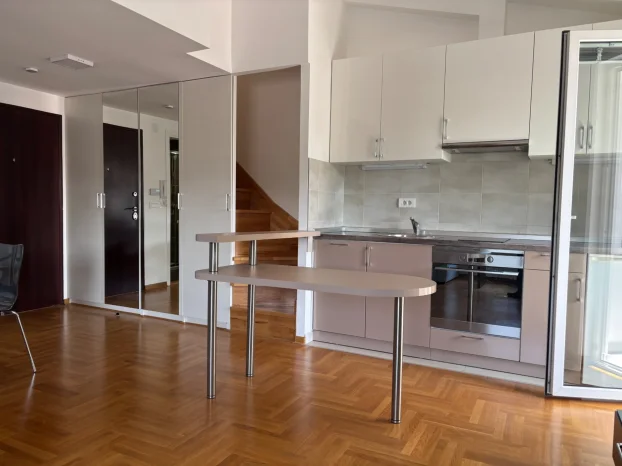 Ante Bogicevica, Lion, 2.5 dvoiposoban, 58 m²