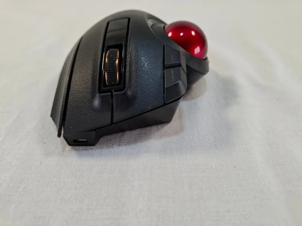 Elecom EX-G Pro Trackball Wireless 2.4GHz MIŠ 8 Buttons
