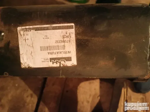 Nosac prednje hidraulike