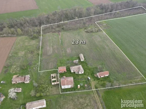 Seosko imanje na 2.3 ha