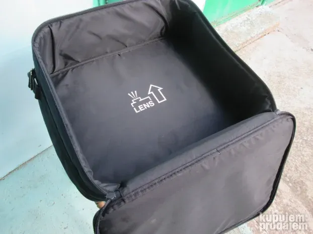 Epson projektor odlican