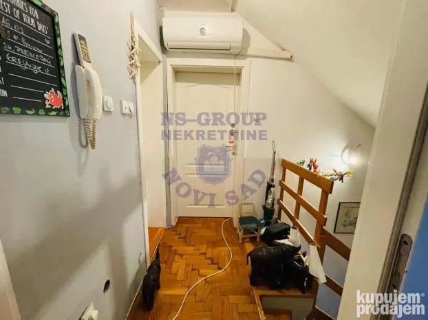 Milana Tepića , Veternik, 4.5 četvoroiposoban, 64 m²