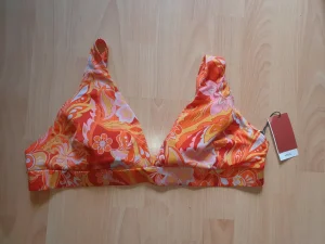 Kupaci gornji deo Mango 4XL nov