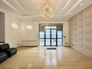 Kneza Višeslava, Košutnjak, 5+ petosobna, 303.13 m²