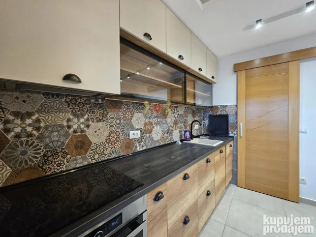 Kruševac, Centar, 4.0 četvorosoban, 103 m²