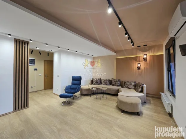 Kruševac, Centar, 4.0 četvorosoban, 103 m²