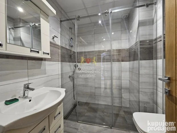 Kruševac, Centar, 4.0 četvorosoban, 103 m²
