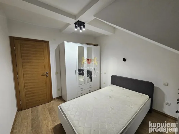 Kruševac, Centar, 4.0 četvorosoban, 103 m²