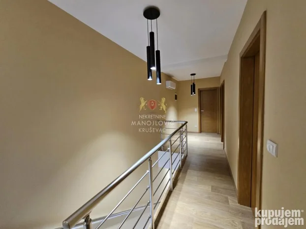 Kruševac, Centar, 4.0 četvorosoban, 103 m²