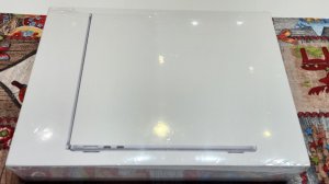 MacBook Air M2 13.6" 8/256gb Nov
