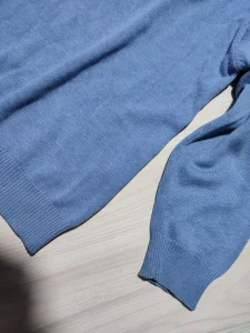 GANT plavi dzemper vel. M - kao nov -