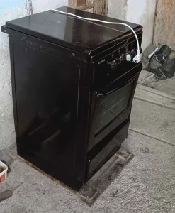 Razno u opisu pise sve