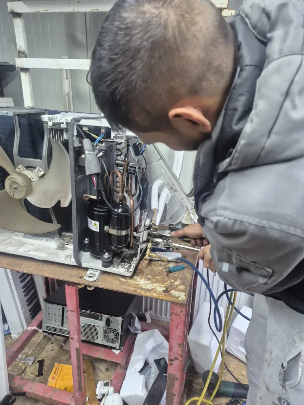 Na prodaju nove i polovne inverter klime  sa ugradnjom