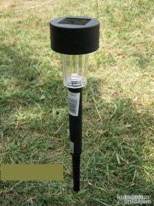 Solarna LED lampa CRNA odlicna!